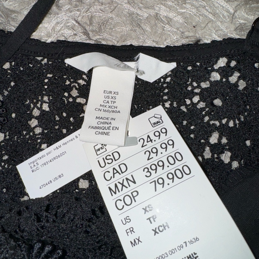 H&M Black Crochet Cropped Tank! - Picture 4 of 4